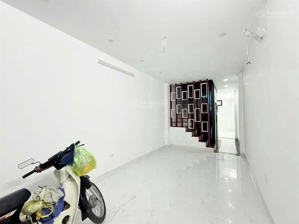 Giảm sâu 1.8 tỷ nhà xuân la nở hậu ngõ thông kinh doanh
