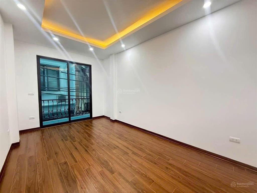 Giảm sâu 1.8 tỷ nhà xuân la nở hậu ngõ thông kinh doanh
