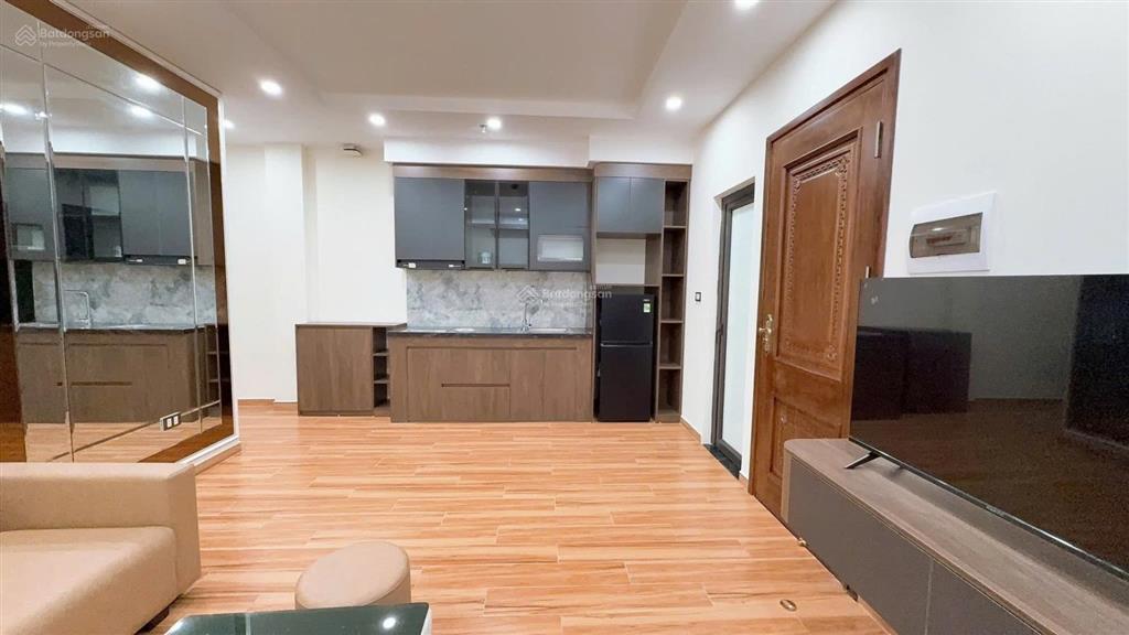 Siêu phẩm căn hộ dịch vụ  chung cư mini xuân la, ô tô 7 chỗ vào tận nhà chưa tới 60 tỷ