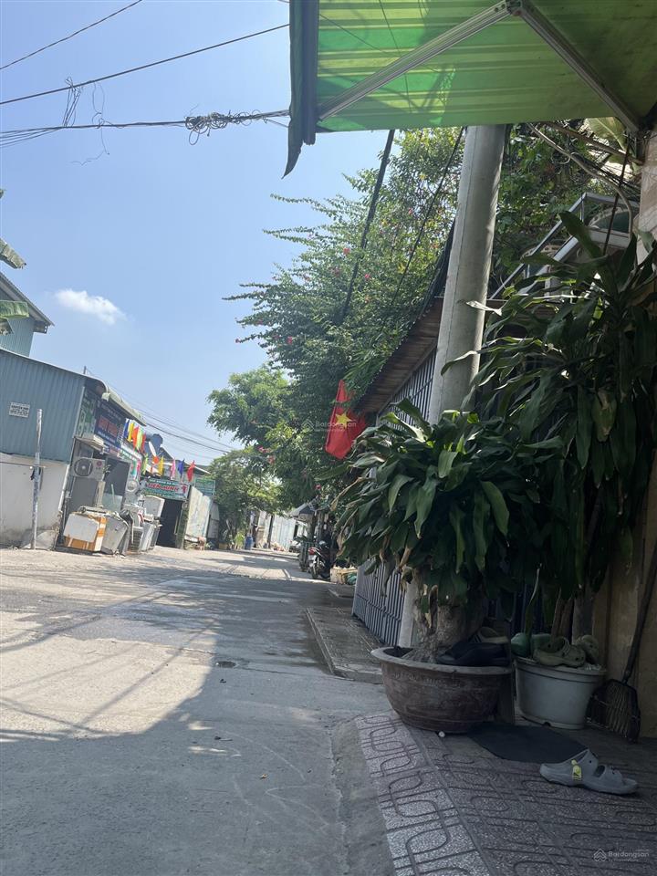 Gấp b.á.n nhà 96m2  trục lên văn việt  p.tăng nhơn phú  chỉ 3 t.ỷ