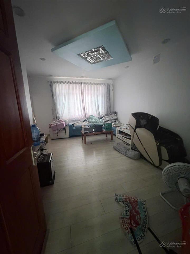 Cho thuê nguyên căn kdt vạn phúc city giá 30tr 6x17m
