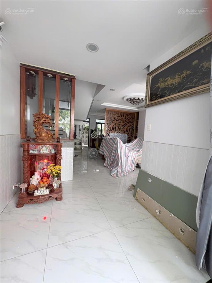 Cho thuê nguyên căn kdt vạn phúc city giá 30tr 6x17m