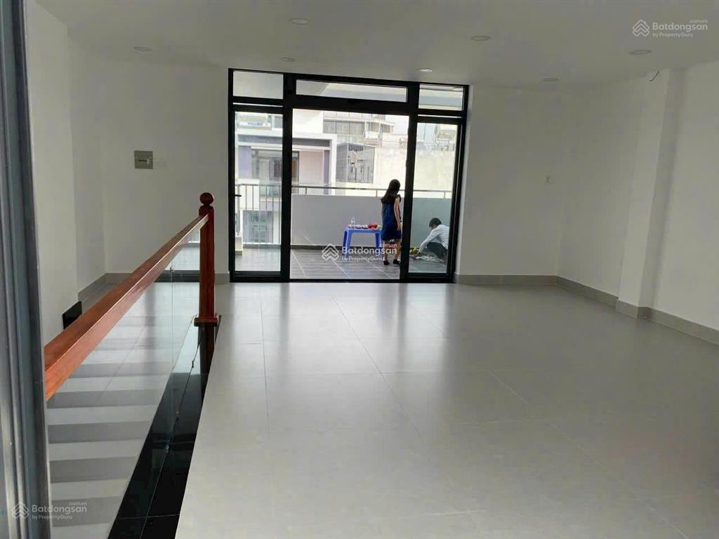 Cho thuê nhà nguyên căn kdt vạn phúc city giá 35tr 6x17m