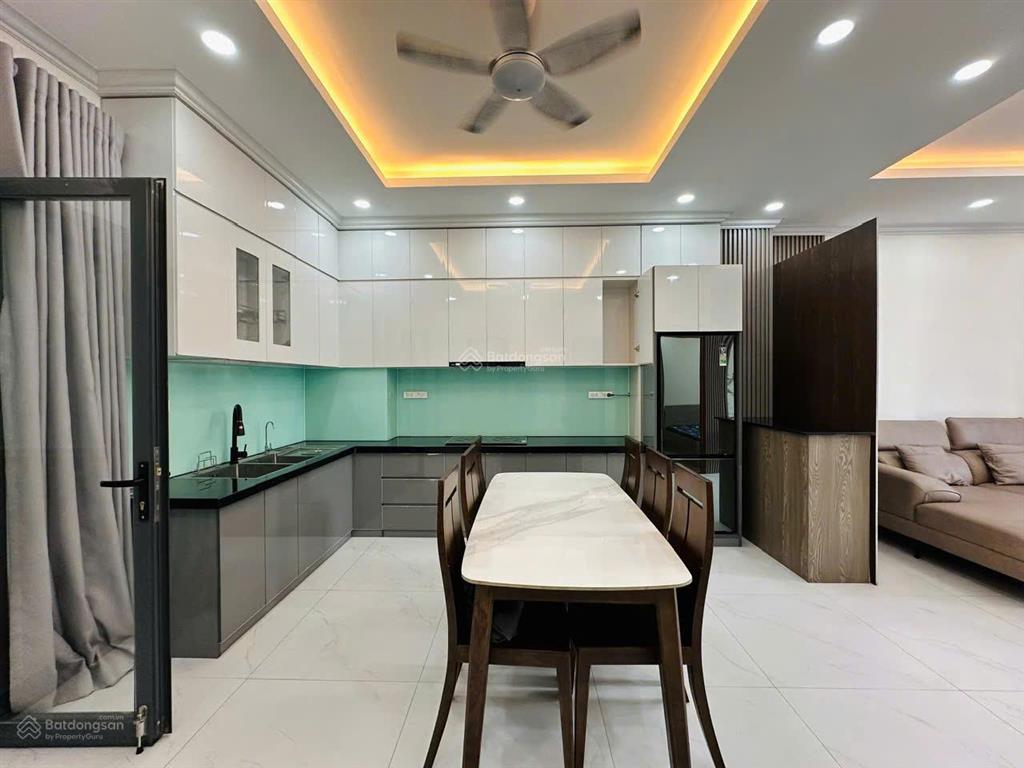 Cho thuê căn hộ kdt vạn phúc city giá 15tr 2pn 2wc nội thất cao cấp