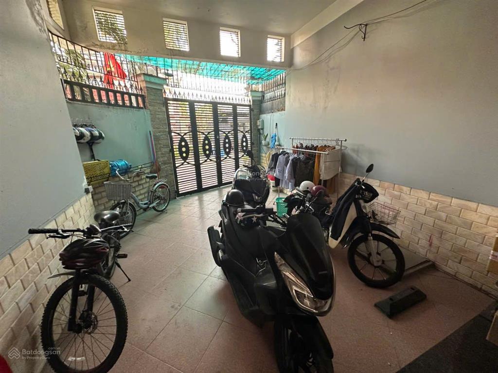 Căn góc đinh thị thi khu văn phòng chính phủ 84m2 1 trệt 3 lầu 18.5ty