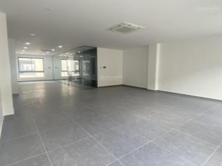 Cho thuê văn phòng kdt vạn phúc city 7x20m giá 14tr có thang máy, máy lạnh, vách kính