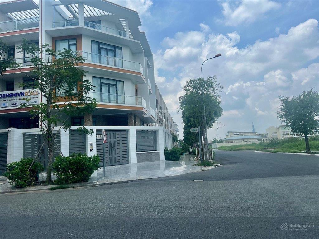 Cho thuê nguyên căn vạn phúc city 6x20m. có thang máy giá 37tr