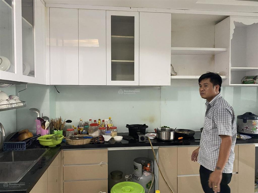 Cần bán nhà kdt vạn phúc city 5x21m có thang máy 22,5 tỷ