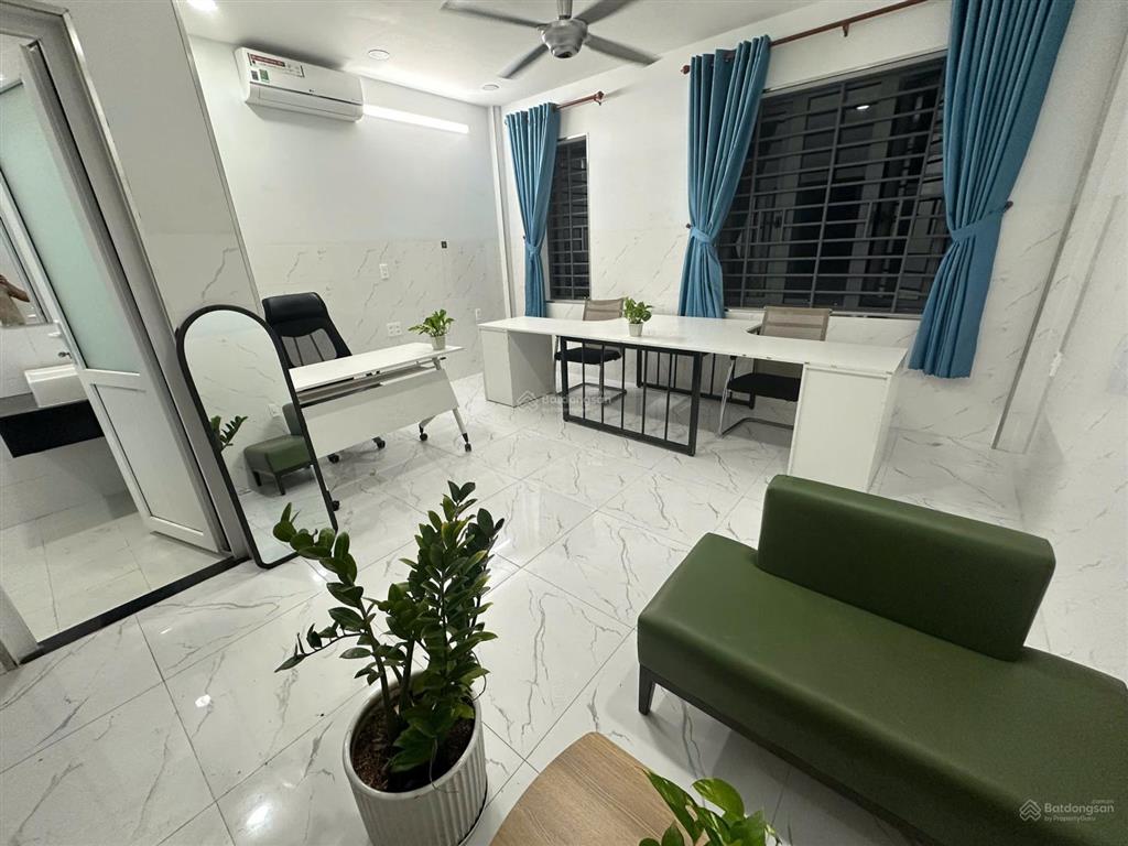 Cho thuê văn phòng kđt vạn phúc city full nội thất như hình giá 5,5tr