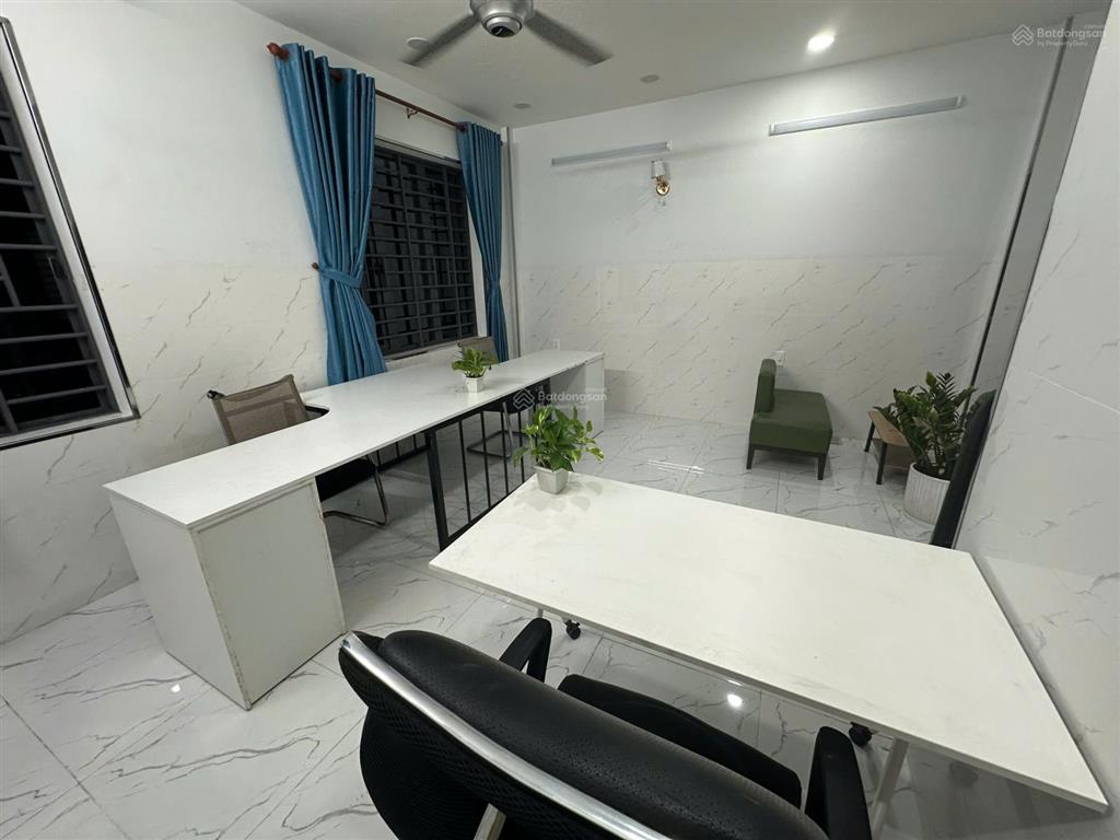 Cho thuê văn phòng kđt vạn phúc city full nội thất như hình giá 5,5tr