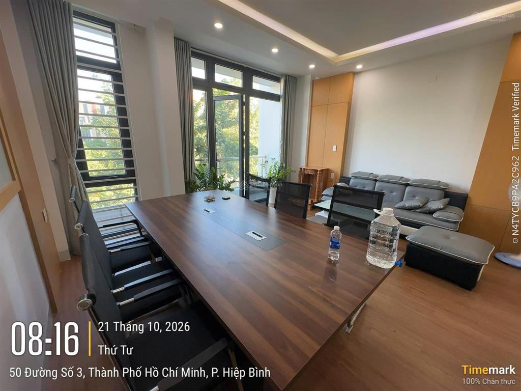 Cho thuê văn phòng kdt vạn phúc city tầng 2 35m2 giá 7.7tr