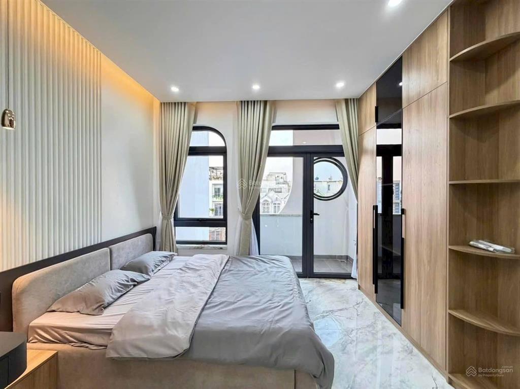 Có ngay siêu phẩm nhà man thiện, quận 9  diện tích khủng 80m2. giá chỉ 2 tỷ 990, mặt tiền đường.