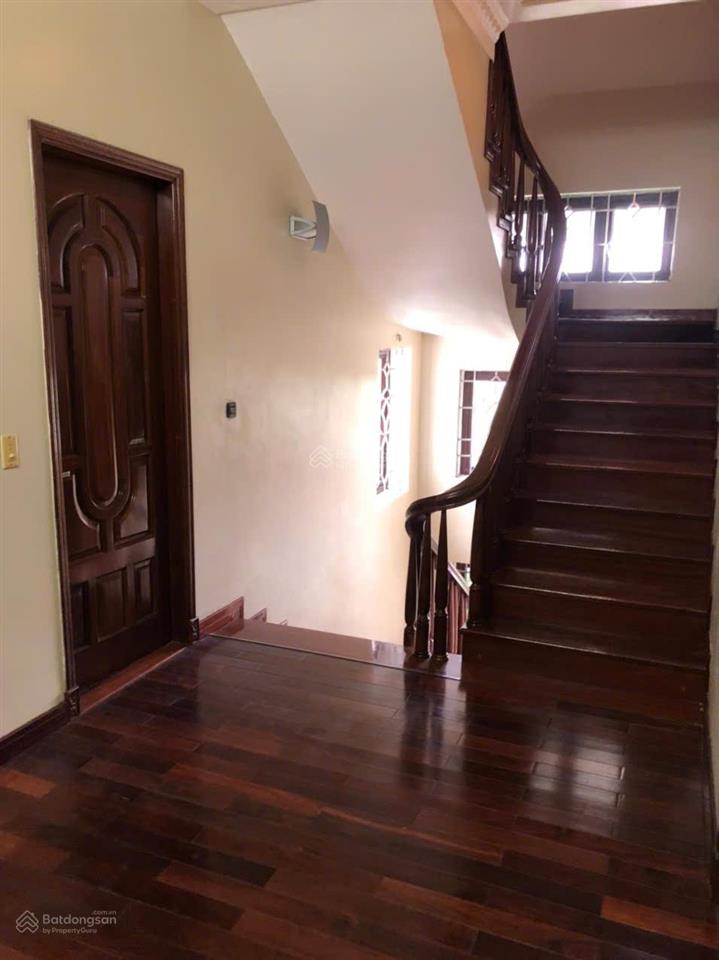 Bán biệt thự vip 253m2 đông nam tuyến 2 lê hồng phong
