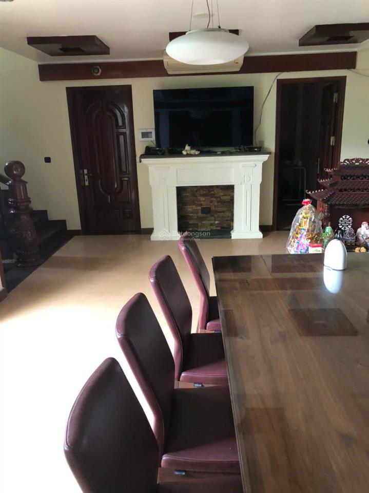 Bán biệt thự vip 253m2 đông nam tuyến 2 lê hồng phong