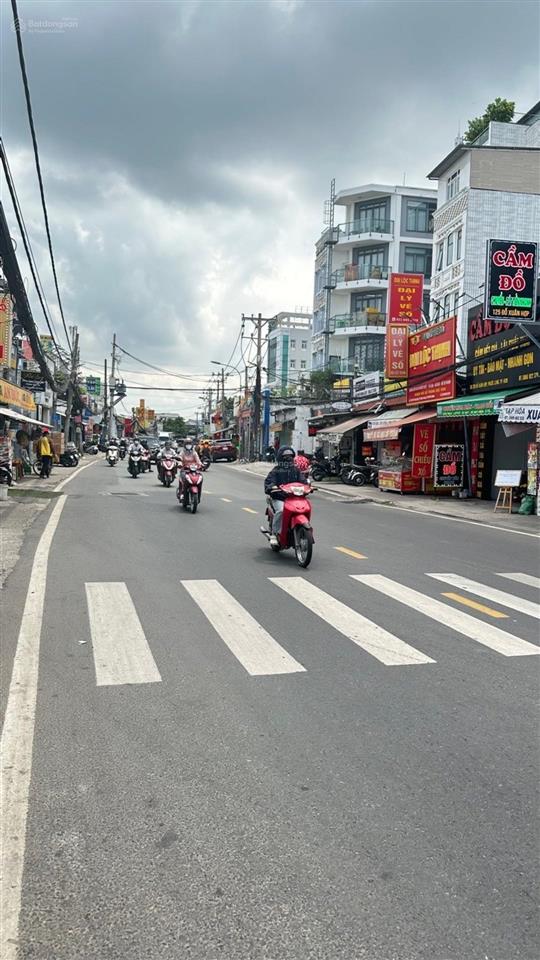 Mặt tiền đỗ xuân hợp. pl a. q9. ngang nở hậu tài lộc. kinh doanh đỉnh cao
