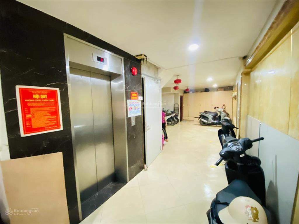 Bán nhà p/lô ô tô tránh nguyễn tuân thanh xuân 165m26t mt9m lô góc 74 tỷ nguyễn tuân.