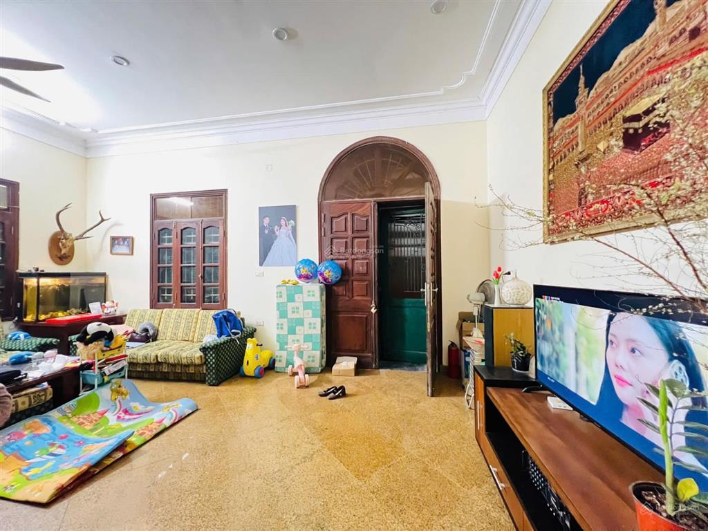 Bán nhà cự lộc thanh xuân 105m24t mt10,5m lô góc view hồ 3 thoáng 38 tỷ cự lộc.