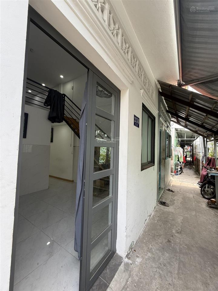Chỉ 2.85 tỷ có nhà hộ khẩu tại quận 8, 39m2 2pn ko quy hoạch, sổ riêng