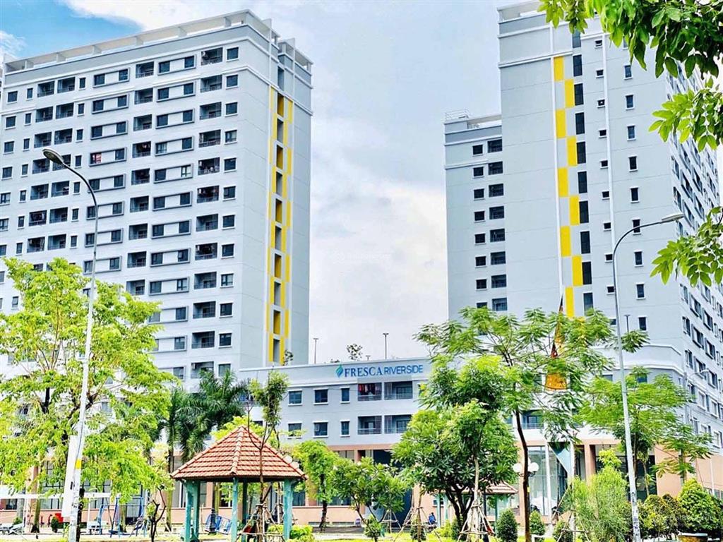 Bán căn hộ fresca góc 69m2, sổ sẵn  full nội thất  kề metro số 2  chỉ 2,8 tỷ