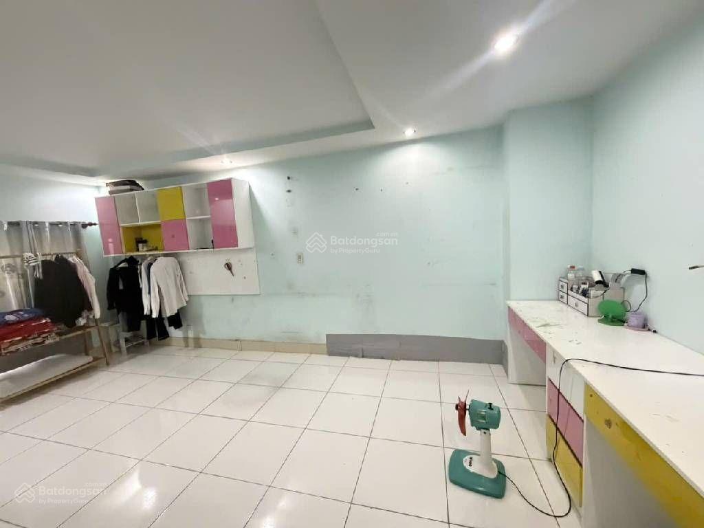 Bán nhà riêng tại hiệp bình, 3,35 tỷ, 32m2, 2pn, 2wc, giá ưu đãi