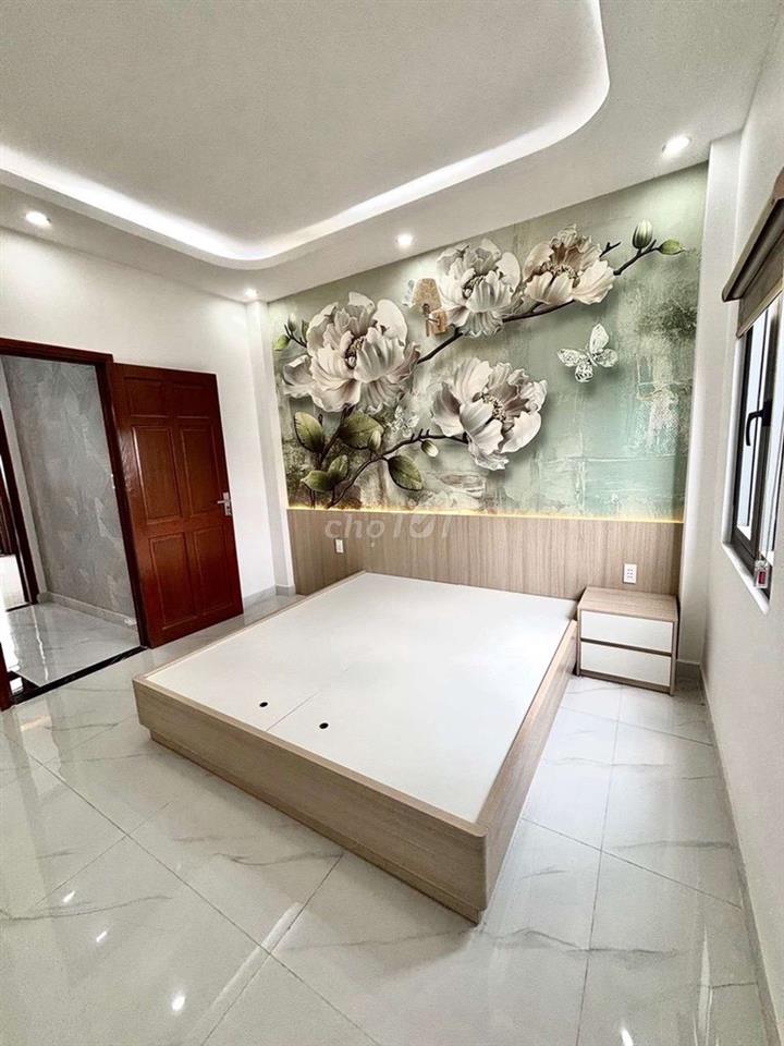 CHỦ KHÔNG ĐƯỢC KHỎE/ GẤP BÁN