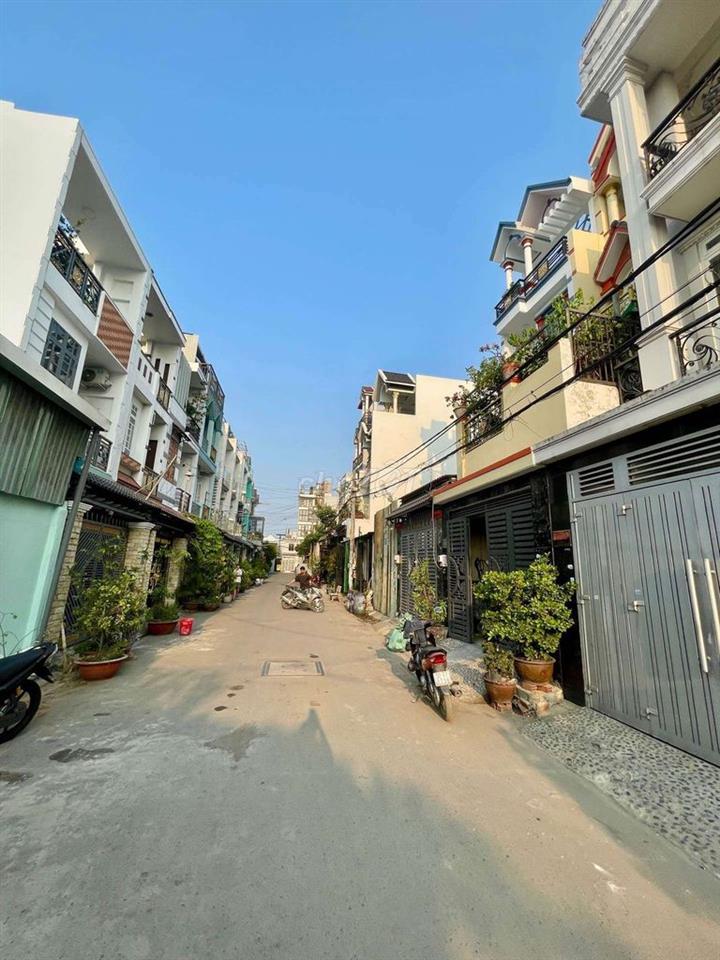 CHỦ KHÔNG ĐƯỢC KHỎE/ GẤP BÁN
