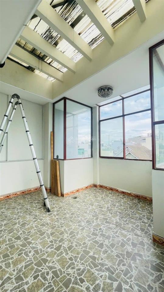 Bán nhà mặt tiền kinh doanh, huỳnh văn nghệ, dt  72m2, 4 tầng btct nhỉnh 9 tỷ  phường 12, gò vấp