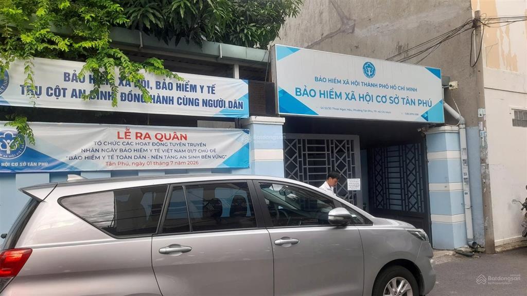 Bán nhà siêu phẩm gà đẻ trứng vàng thoại ngọc hầu, hẻm 10m sổ vuông a4  phường hoà thạnh, tân phú
