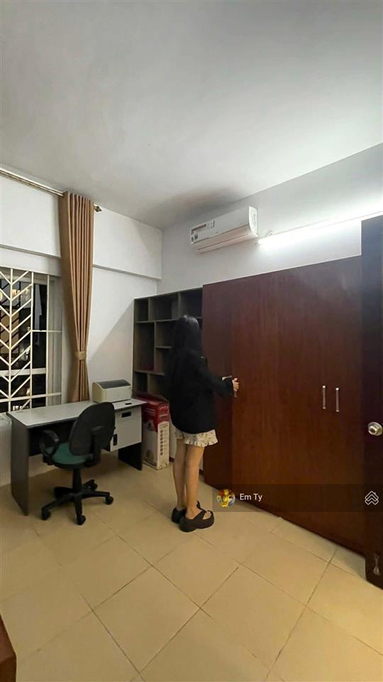 Chính chủ bán chung cư văn khê, view toàn hđ và kđt nam cường, lô góc 2 ban công, 3pn, 99m2, 5tỷ7