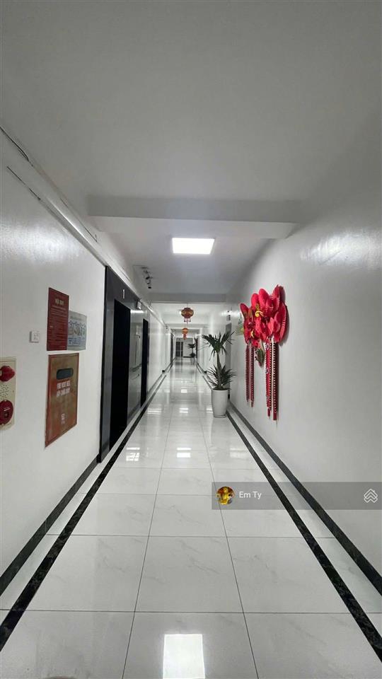 Chính chủ bán chung cư văn khê, view toàn hđ và kđt nam cường, lô góc 2 ban công, 3pn, 99m2, 5tỷ7