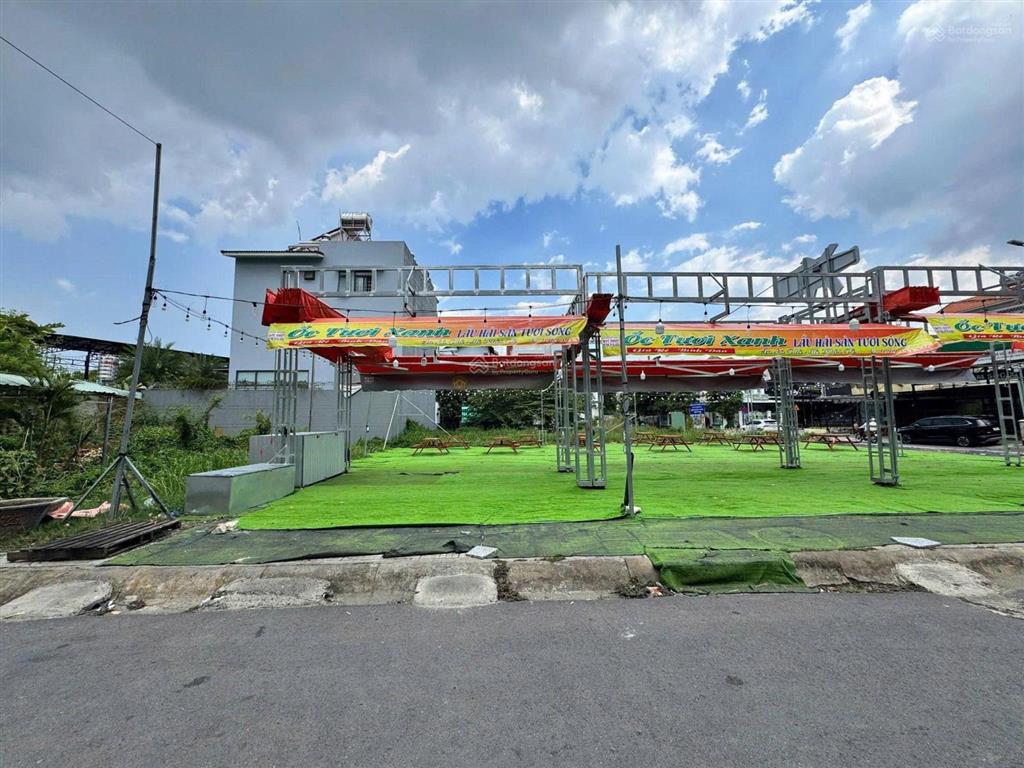 Đất vạn phúc shr  5x21m  giá 11.5 tỷ/lô