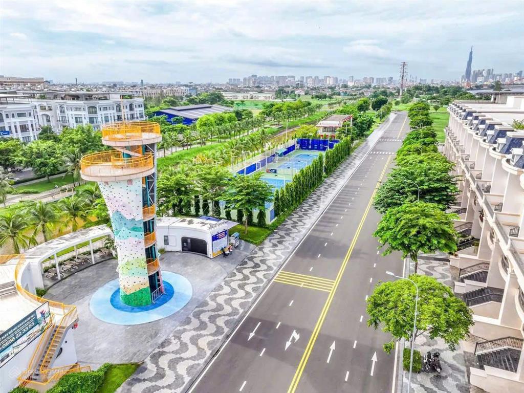 Đất vạn phúc shr  5x21m  giá 11.5 tỷ/lô