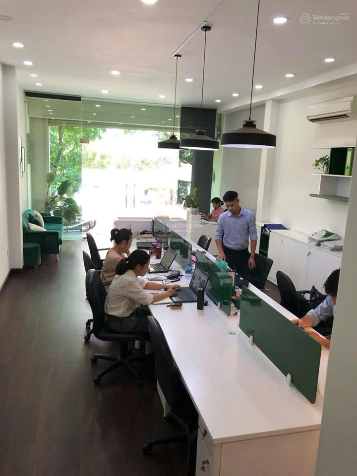 Cho thuê mặt tiền nguyễn quý đức  4tầng dt 5x20m  giá 45tr