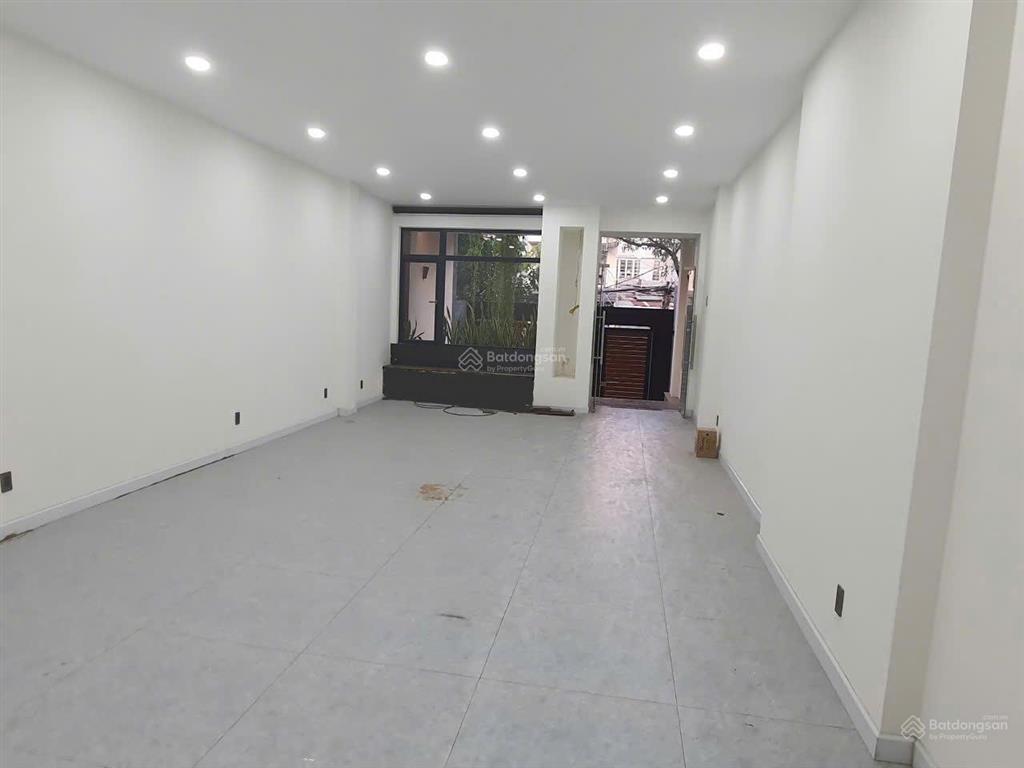 Cho thuê mặt tiền  đặng thùy trâm  5x20m 2 tầng  giá 23tr