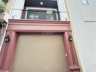Cho thuê nhà xô viết nghệ tĩnh p25 4x17m 2 lầu giá 16tr