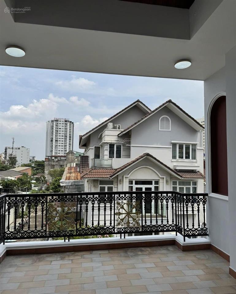 Mặt tiền kinh doanh xô viết nghệ tĩnh 4,5x20m 3 tầng giá 20tr