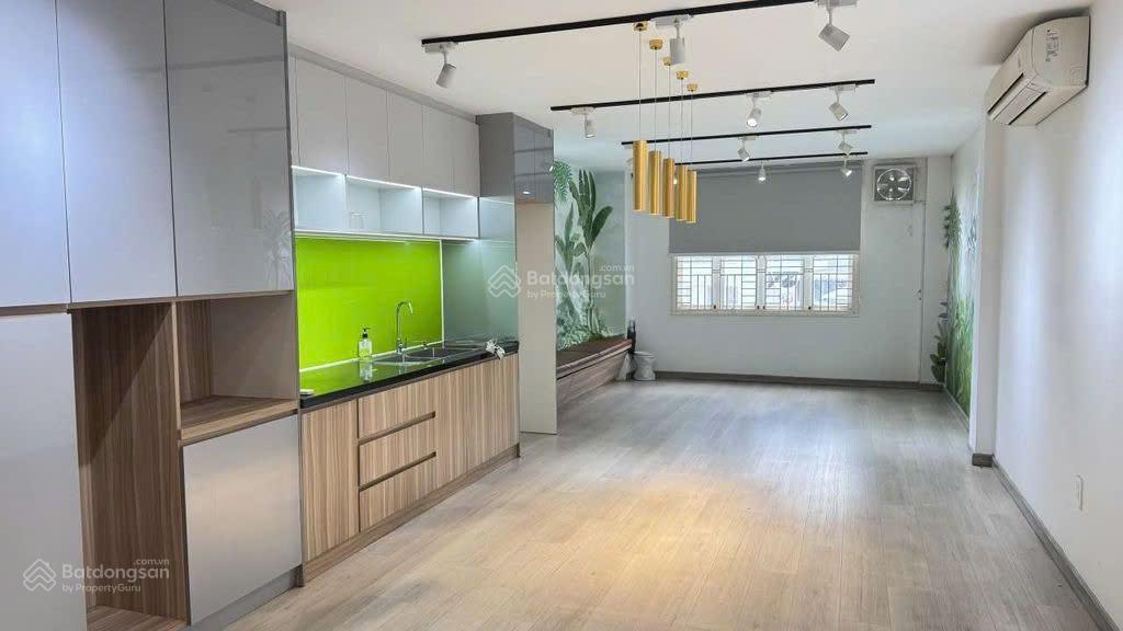 Mặt tiền kinh doanh xô viết nghệ tĩnh 4,5x20m 3 tầng giá 20tr