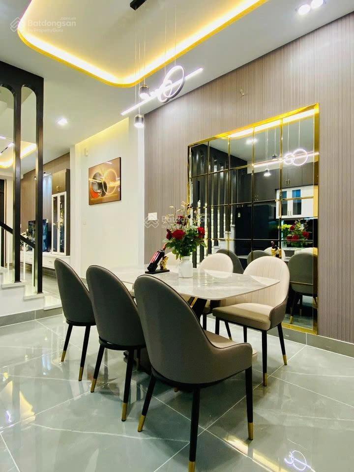 1tỷ970 còn tl mặt tiền tô ngọc vân 72m2 4pn 4wc shr, đầy đủ nội thất