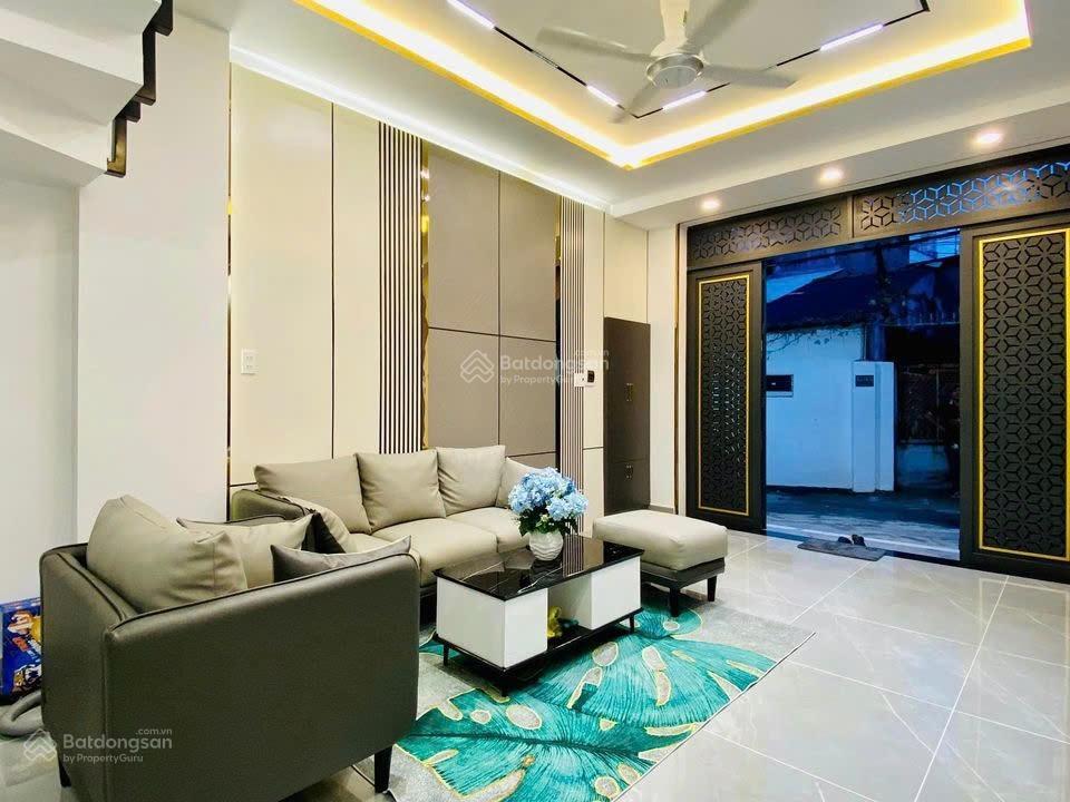 1tỷ970 còn tl mặt tiền tô ngọc vân 72m2 4pn 4wc shr, đầy đủ nội thất
