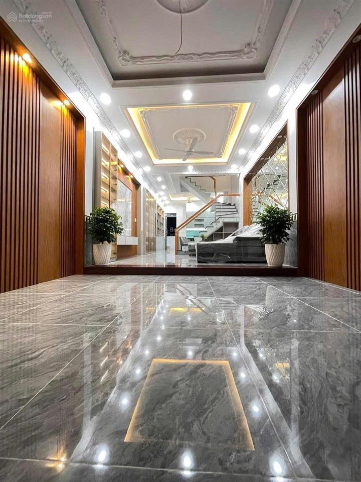 2tỳ180 còn tl mặt tiền võ văn ngân, thủ đức 65m2 shr đầy đủ nội thất