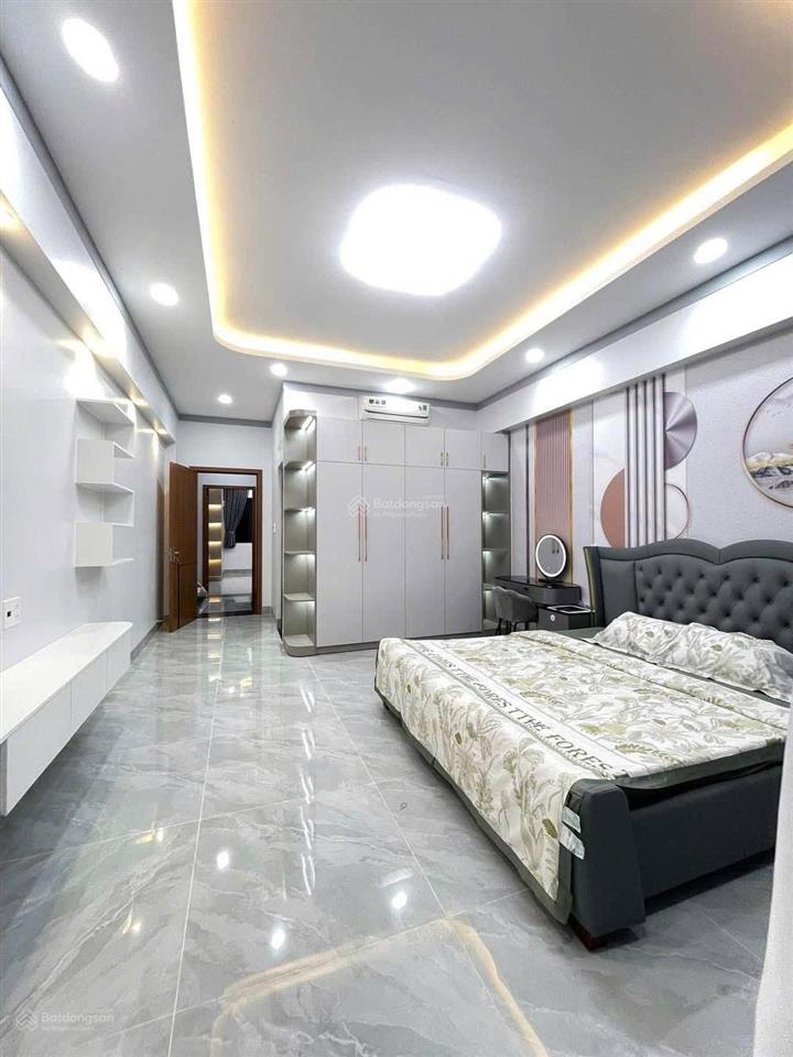 2tỳ180 còn tl mặt tiền võ văn ngân, thủ đức 65m2 shr đầy đủ nội thất