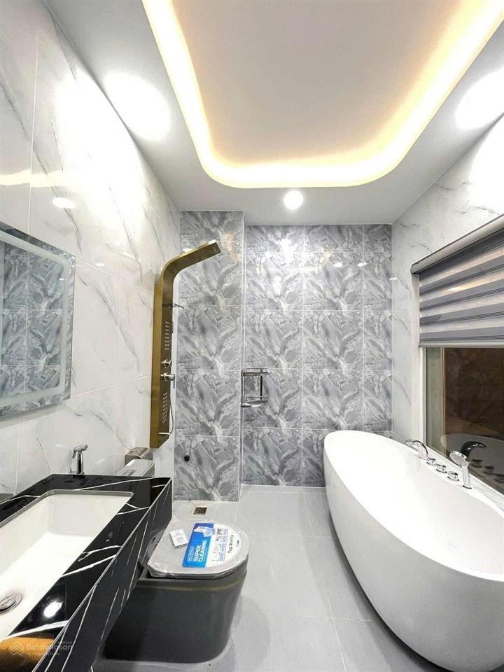 2tỳ180 còn tl mặt tiền võ văn ngân, thủ đức 65m2 shr đầy đủ nội thất
