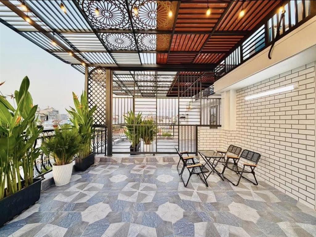1tỷ870 còn tl mặt tiền nguyễn văn tăng, q9 72m2 shr đầy đủ nội thất