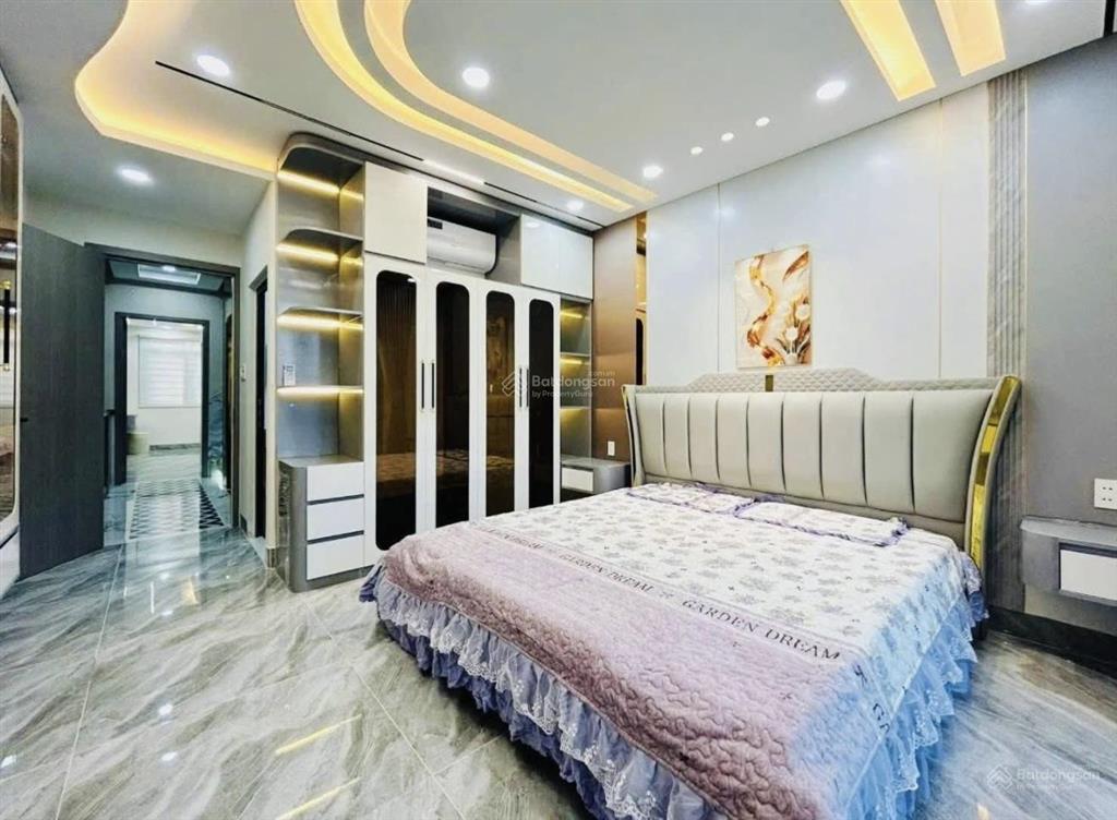 1tỷ870 còn tl mặt tiền nguyễn văn tăng, q9 72m2 shr đầy đủ nội thất