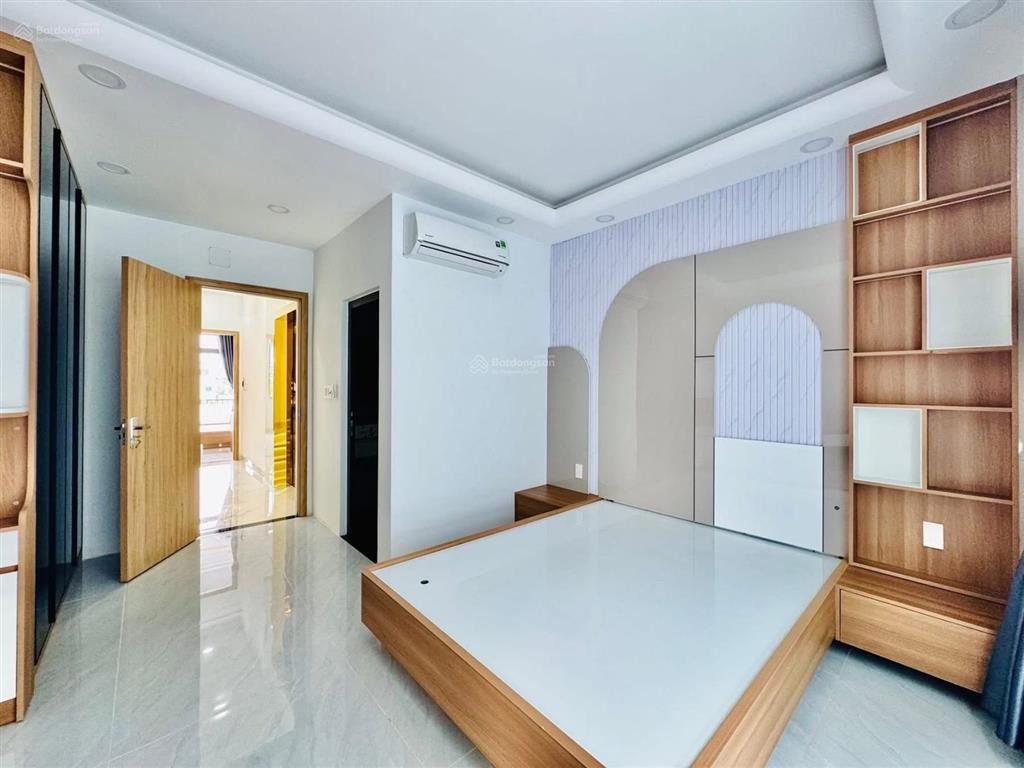 2tỷ290 còn tl mặt tiền đình phong phú, q9 75m2 shr đầy đủ nội thất