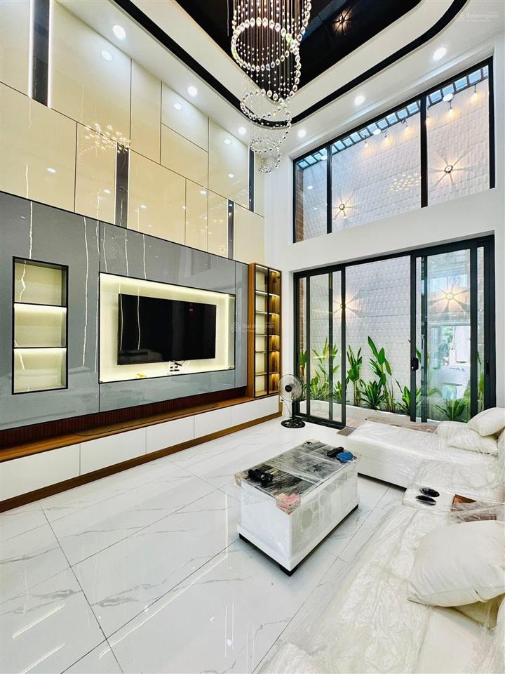 2tỷ290 còn tl mặt tiền đình phong phú, q9 75m2 shr đầy đủ nội thất