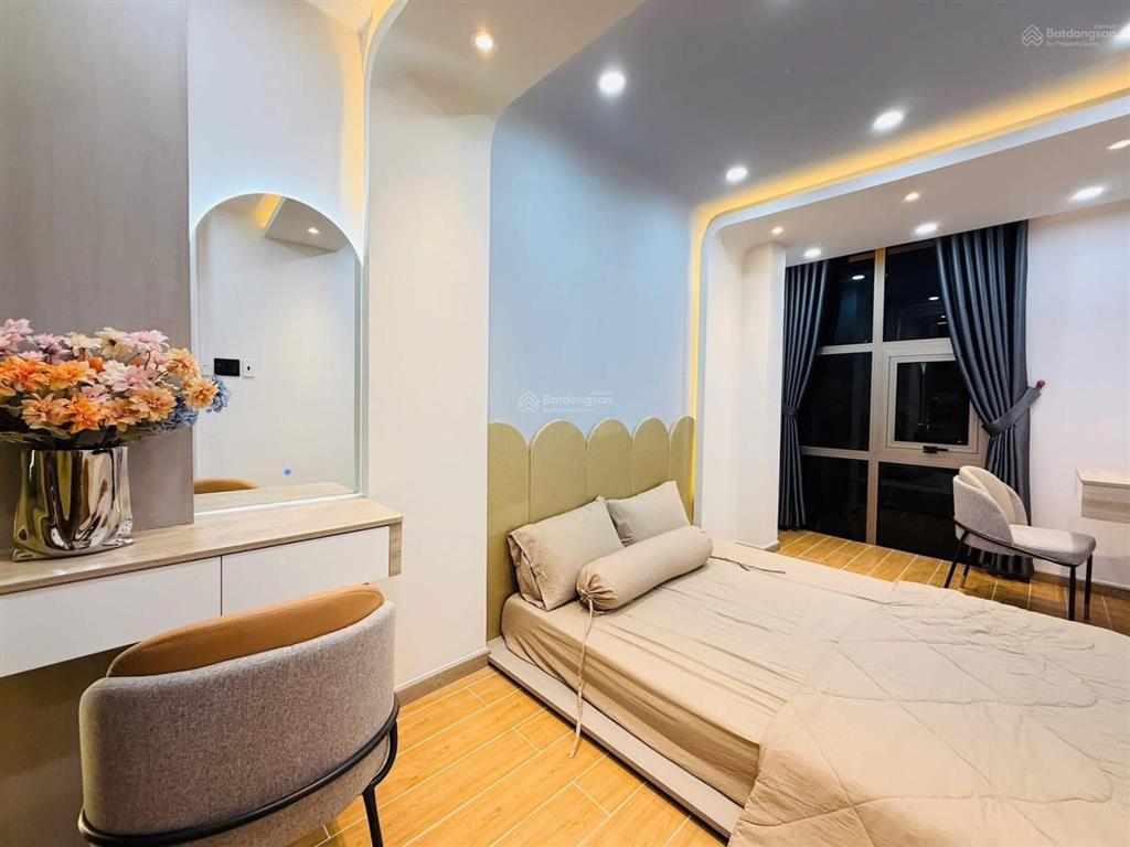 2tỷ280 còn tl mặt tiền hồ biểu chánh, phú nhuận, 75m2, shr, đầy đủ nội thất