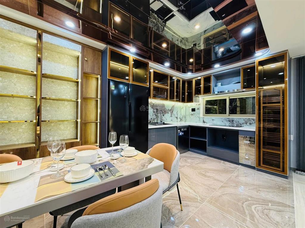 2tỷ280 còn tl mặt tiền hồ biểu chánh, phú nhuận, 75m2, shr, đầy đủ nội thất