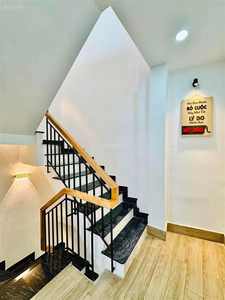3 tỷ 070 còn tl mặt tiền tú xương, q3 72m2 shr đầy đủ nội thất