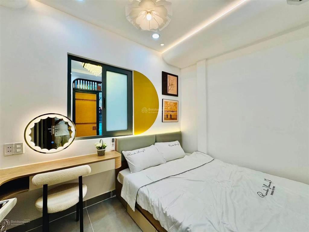 3 tỷ 070 còn tl mặt tiền tú xương, q3 72m2 shr đầy đủ nội thất
